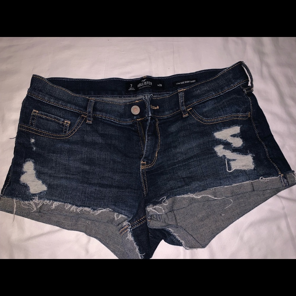 Hollister low rise shorts